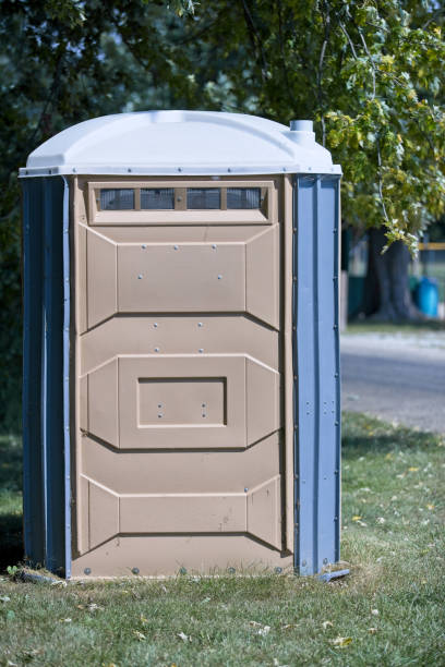 Professional porta potty rental in Toledo, OR